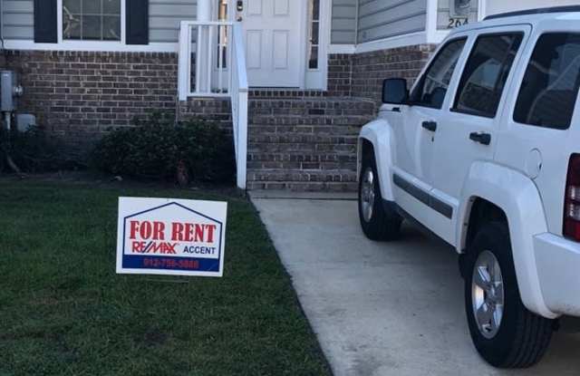 3 bedrooms 2 1/2 bath Townhome photos photos