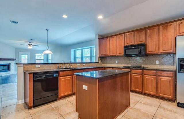 2294  Garlic Creek DR Gallery 4