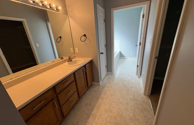 3 Bd 2 Ba Home Gallery 3