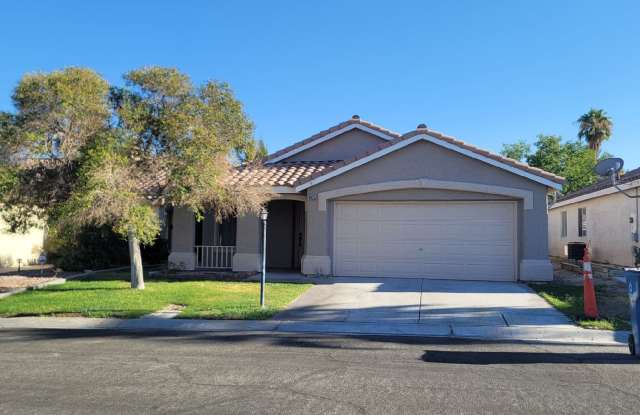 4825 White Aspen Ave- 3 bedrooms , 2 bathrooms , 1372 SQFT photos photos