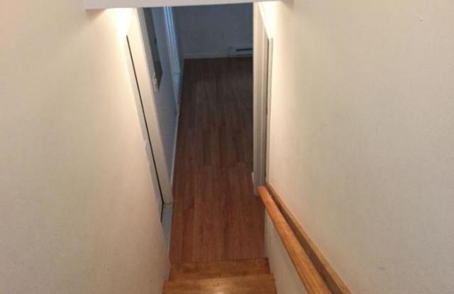 9 Vineland St. Gallery 2