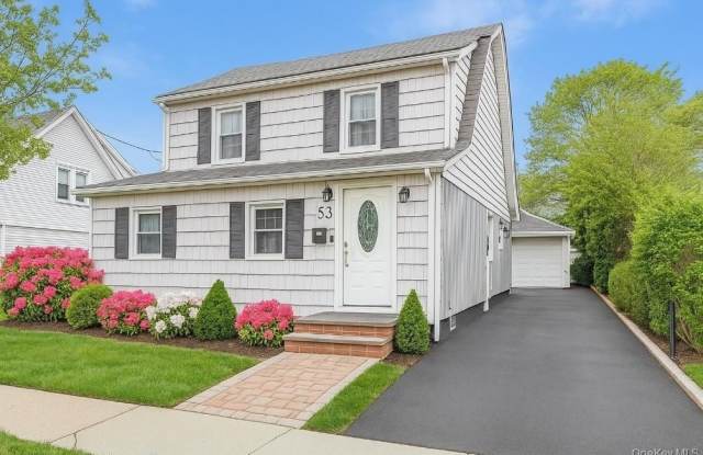 53 Washington Avenue unit: 1Fl - 53 Washington Avenue, Mineola, NY 11501