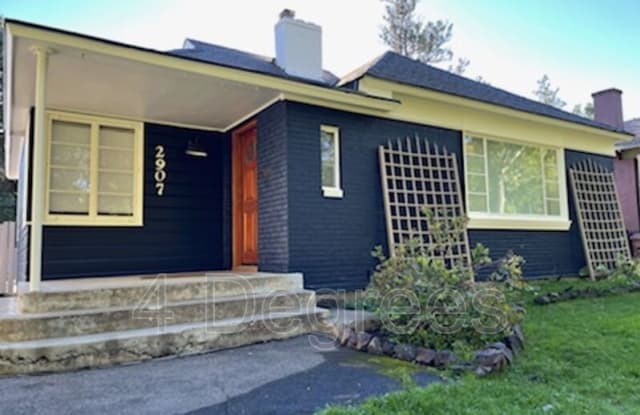 2907 S Manito Blvd - 2907 South Manito Boulevard, Spokane, WA 99203