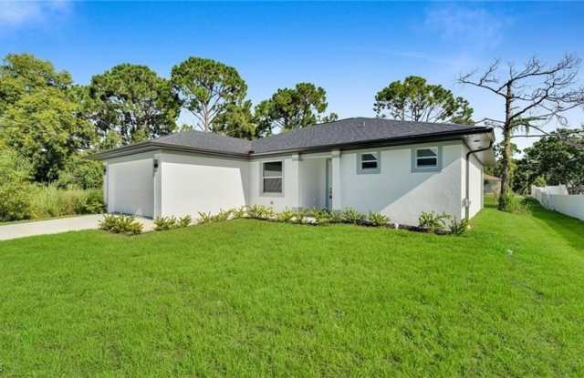 3210 30th Street SW photos photos