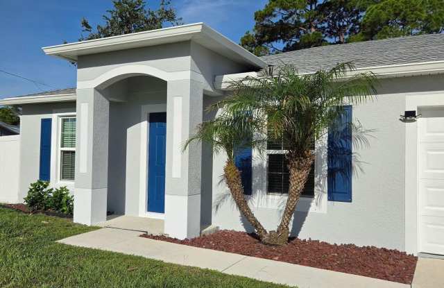 2135 19TH Avenue SW Gallery 2