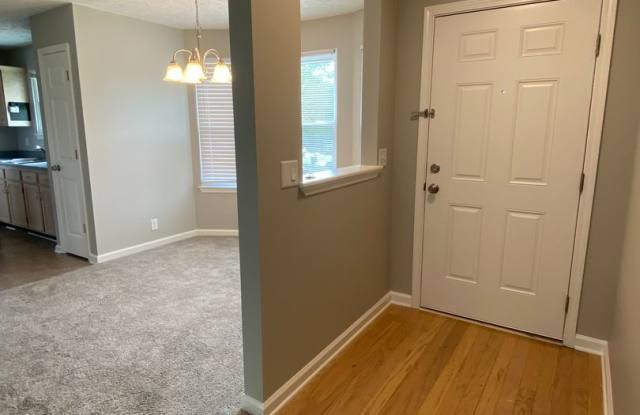 Hermitage home with 3 bedrooms  2 full bathrooms on cul-de-sac. Available NOW! - 853 Stoner Mill Lane, Nashville, TN 37076