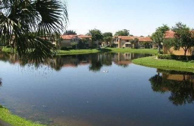 4799 Via Palm Lakes Gallery 2