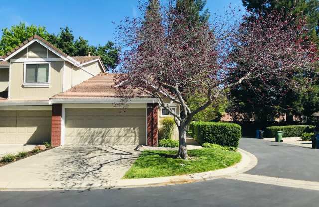 Single Level 2 Bedroom 2 Bath Danville Townhouse/Condo photos photos