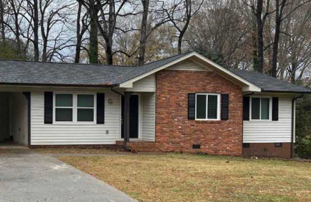 435 Millsaps Rd - 435 Millsaps Road, Statesville, NC 28625