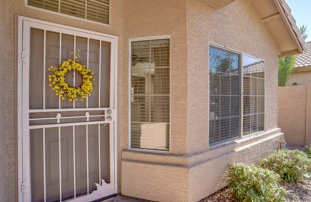 5220 W Glenview Pl Gallery 2