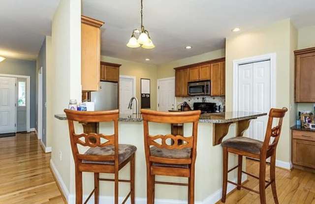 12 Forest Lake Dr photos photos