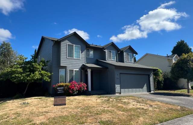 2 Story North Salmon Creek Home for Lease - 916 NW 148th St Gallery 4