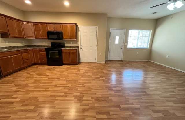 2 Bedroom Twinhome For Rent in Lennox, SD!! - 217 North Cherry Street, Lennox, SD 57039