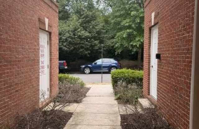 7047 HUNTLEY RUN Place Gallery 3