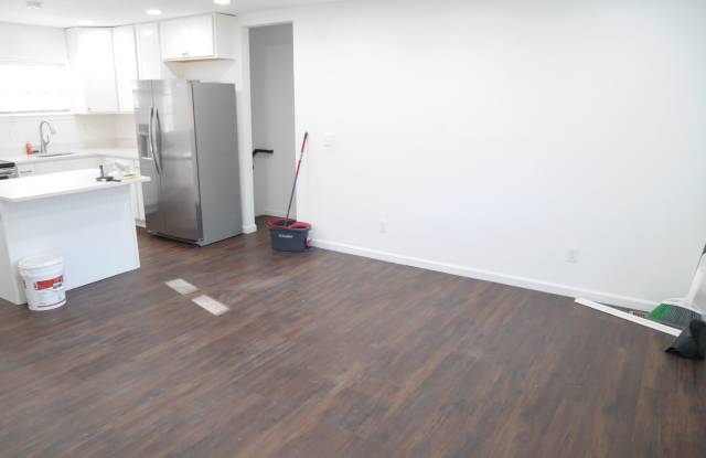 Renovated Single Family Home- Middle River, MD Gallery 4