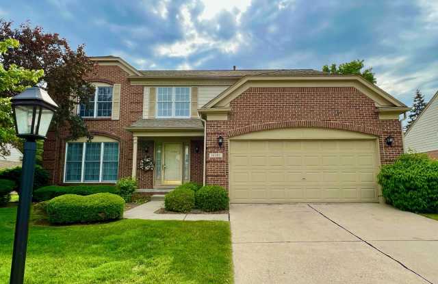 16185 Country Knoll Drive photos photos