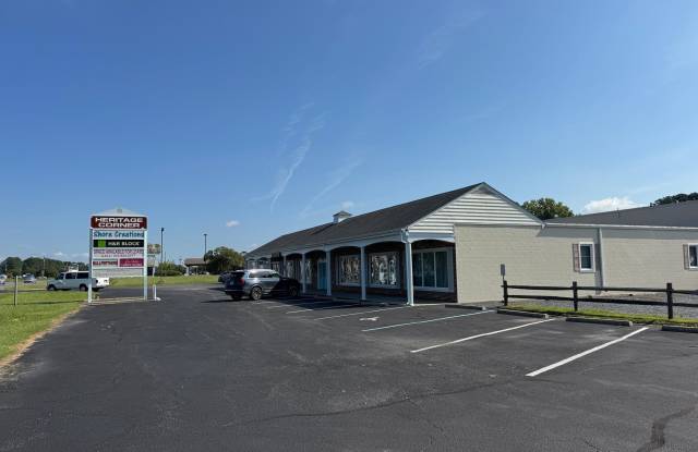 25379 LANKFORD Highway Gallery 1