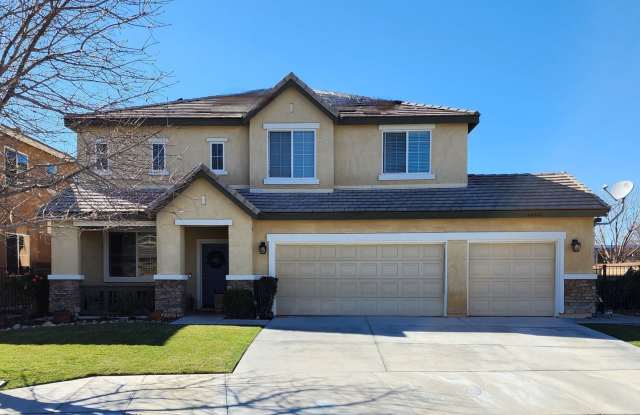 Westside Beauty 5 Bedrooms 3 Bathrooms 3252 sq. ft. photos photos