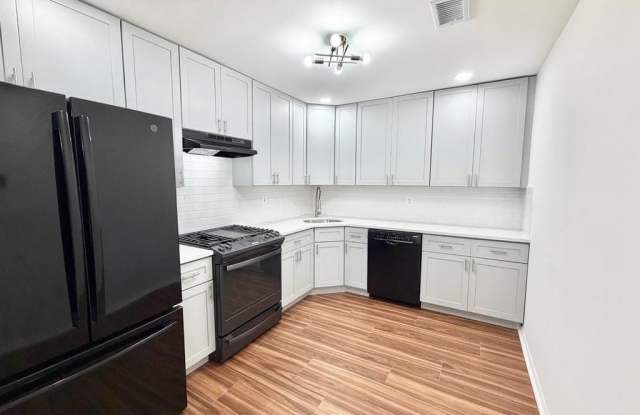 67 CHEVERNY COURT Gallery 3