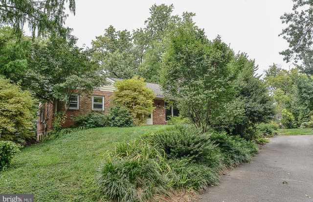 137 COURTHOUSE ROAD SW Gallery 3