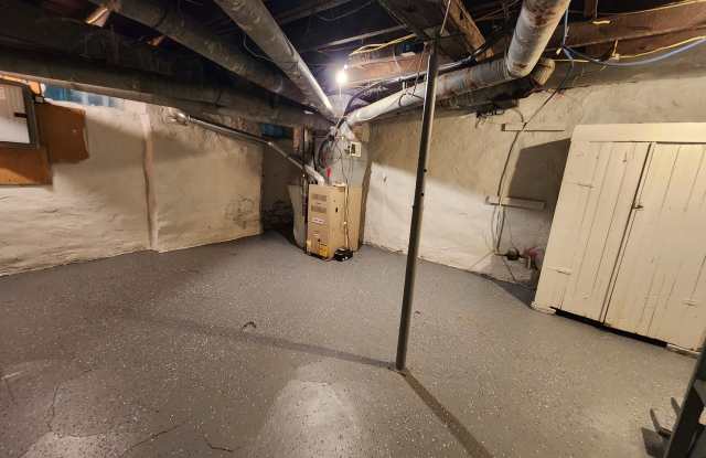 210 Radcliffe Street Gallery 4