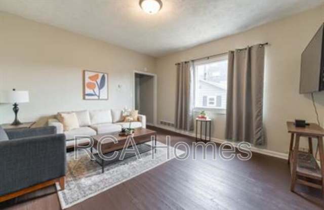 1015 Olive St photos photos