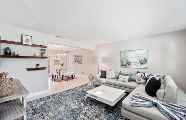 13937 Exotica Lane Gallery 4