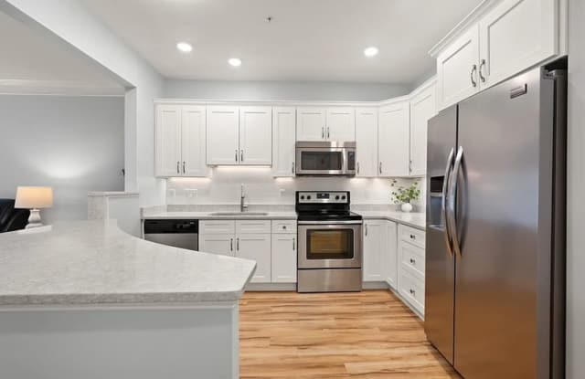 57 Augustus Ct Gallery 2