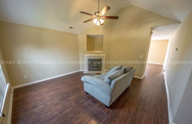 1910 Olsen Ln Gallery 3