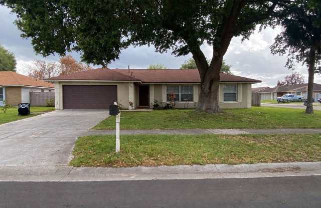 2752 CERAM AVENUE photos photos