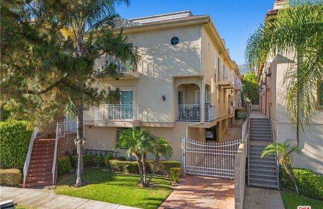 2315 Miravista Avenue - 2315 Miravista Avenue, La Crescenta-Montrose, CA 91020