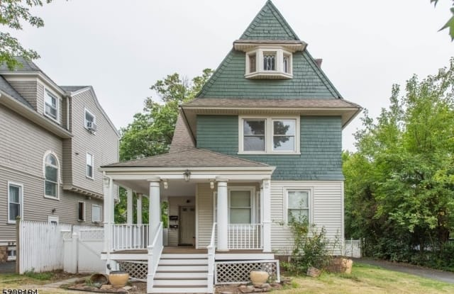 287 Claremont Ave - 287 Claremont Avenue, Essex County, NJ 07042