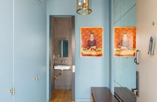 512 Lorimer Street Gallery 4