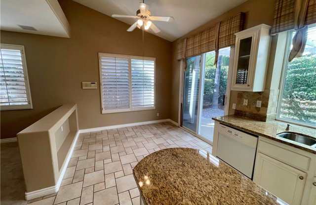 27806 Country Lane Road Gallery 3