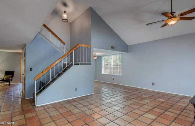 1540 W JUANITA Circle Gallery 3