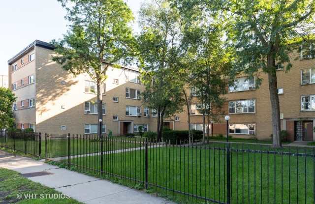 6141 North Seeley Avenue photos photos