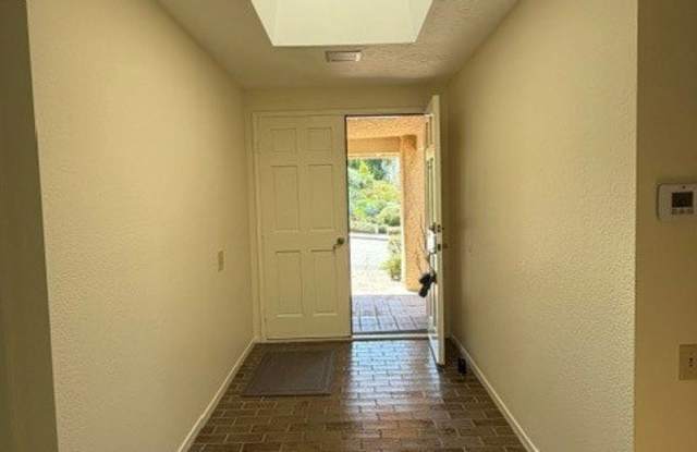 27012 Cordero Lane Gallery 2