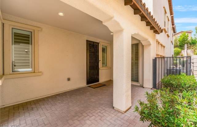 12240 OLIVETTA Court Gallery 4