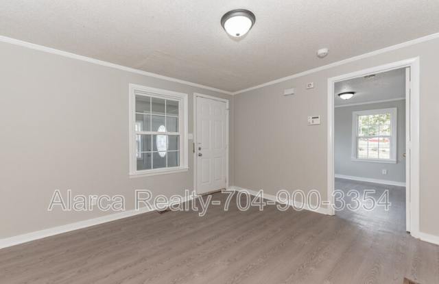 9333 Kendall Dr Gallery 4