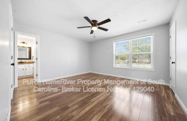 2900 Lancaster Dr Gallery 4