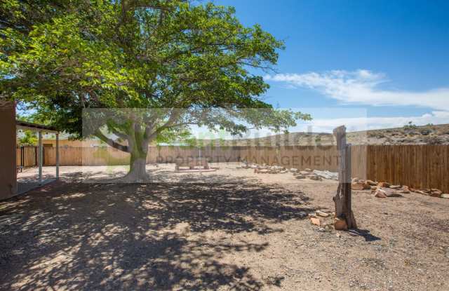 LEASE PENDING - PLEASE APPLY AT YOUR OWN DISCRETION Gallery 4