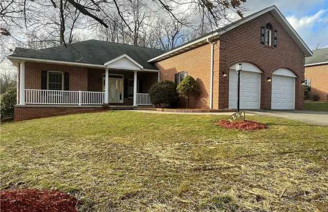 1250-1254 Evans City Road photos photos