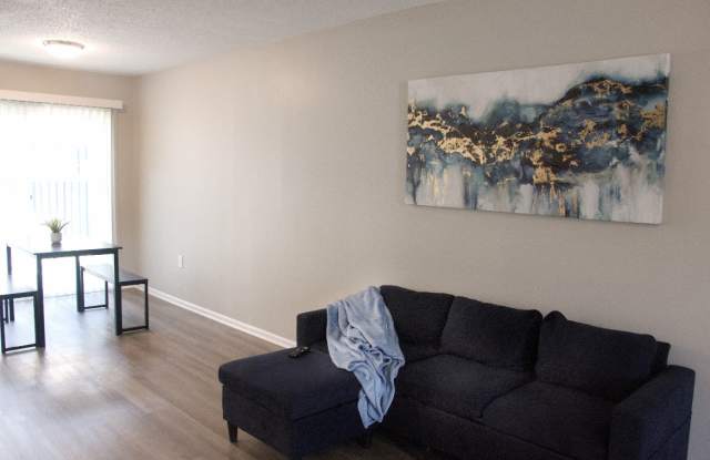 5459 Essen Ln Gallery 2