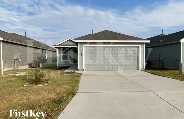 1339 White Willow photos photos