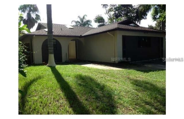 922 16TH STREET - 922 16th Street, Palm Harbor, FL 34683