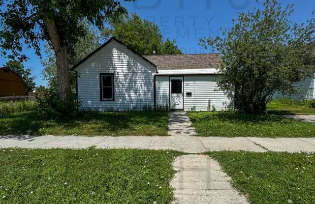 PET FRIENDLY 2 BED/ 1 BATH MINUTES FROM DOWNTOWN! photos photos