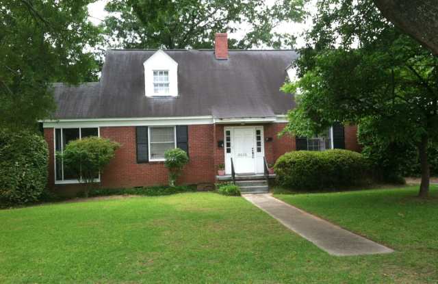 3626 B Blossom Street Gallery 3