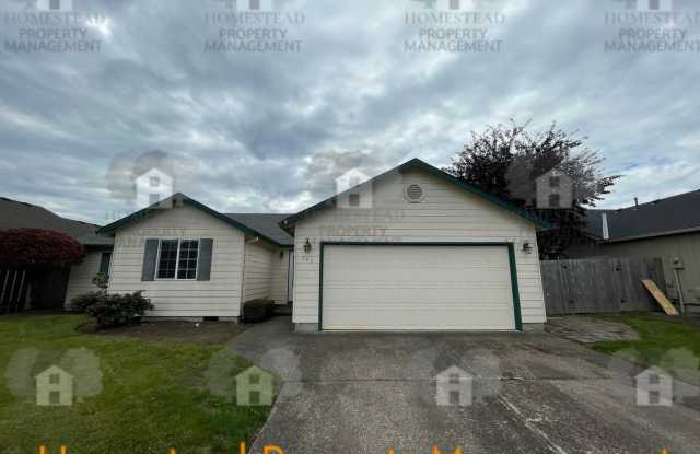 Hard to find single level 4 bedroom! Gallery 1
