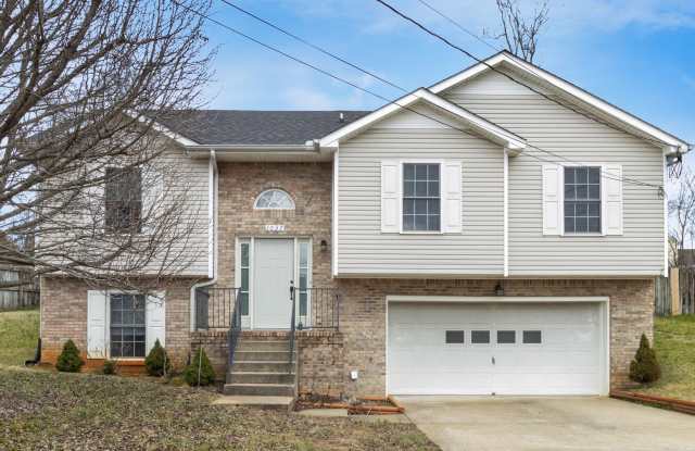 Beautiful  Spacious 4 Bed 3 Bath Rental! photos photos
