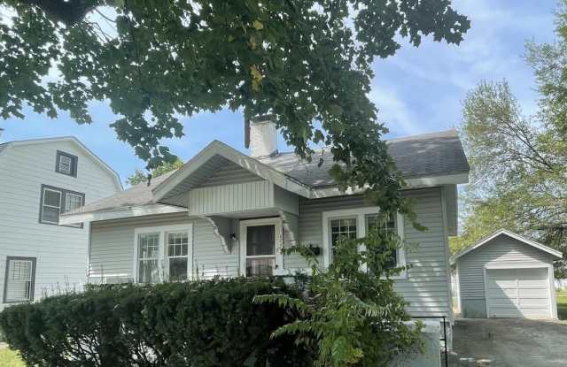 1626 N Franklin St photos photos